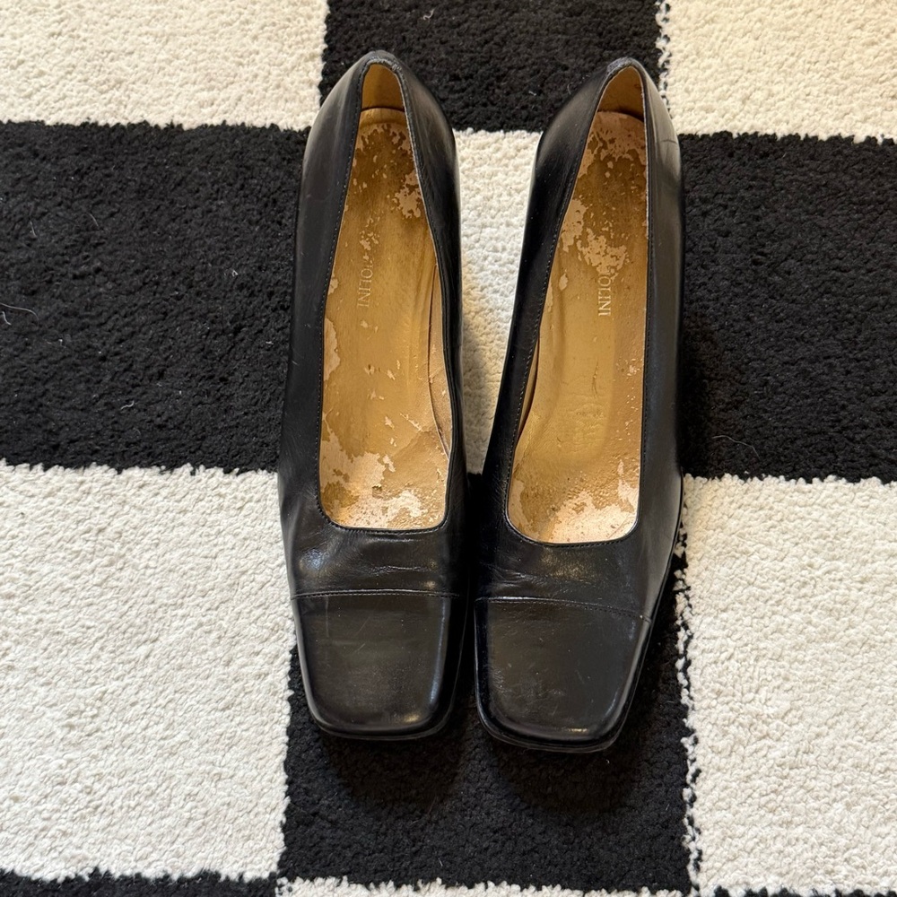 Vintage Black Women's Shoes with heel